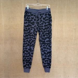 PINK Victoria’s Secret Blue Joggers w/ Black Hearts Lounge Pants Athleisure S